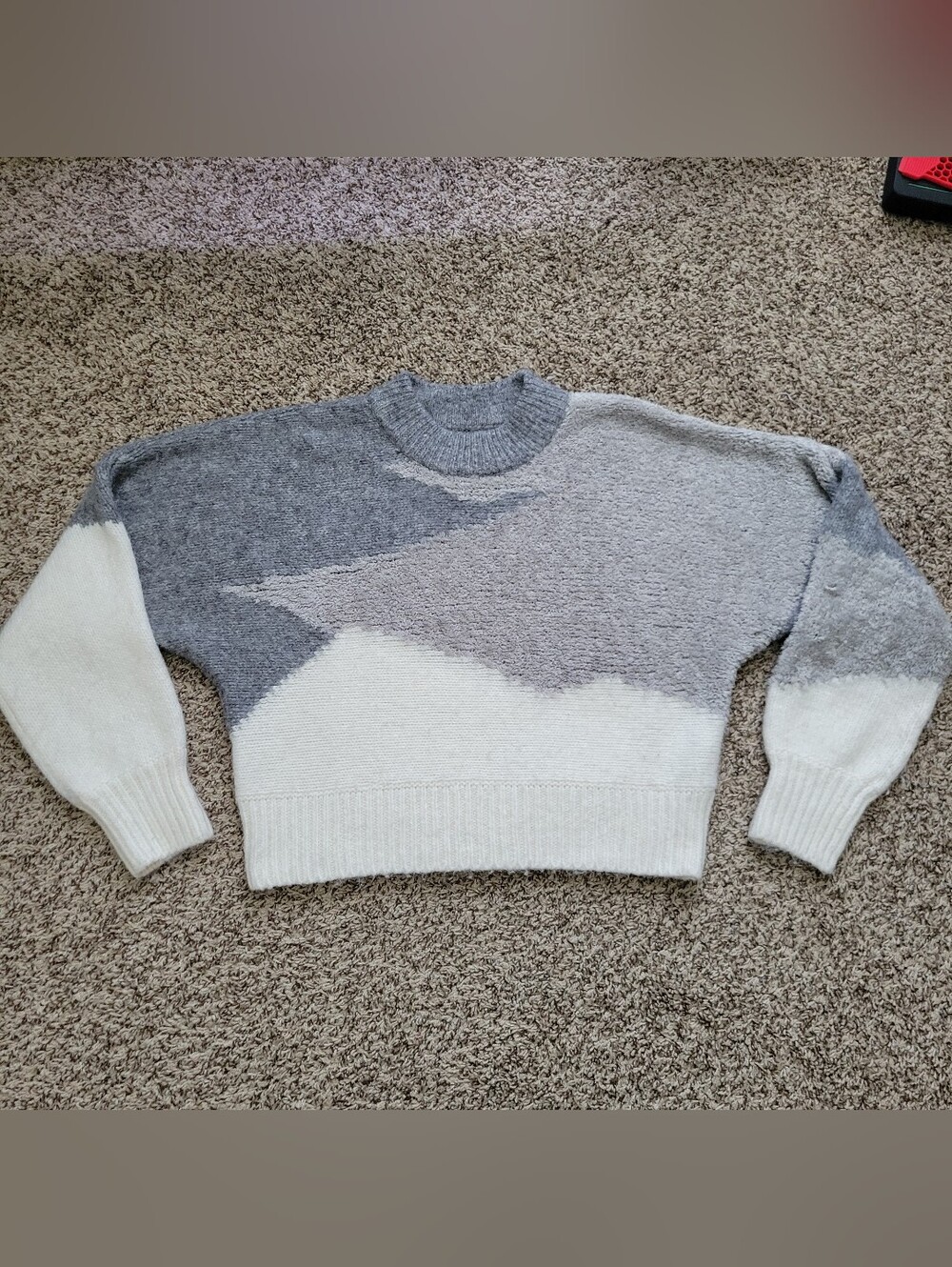 Abercrombie & Fitch Sweater Crew Neck Ivory Gray Geometric Abstract Small